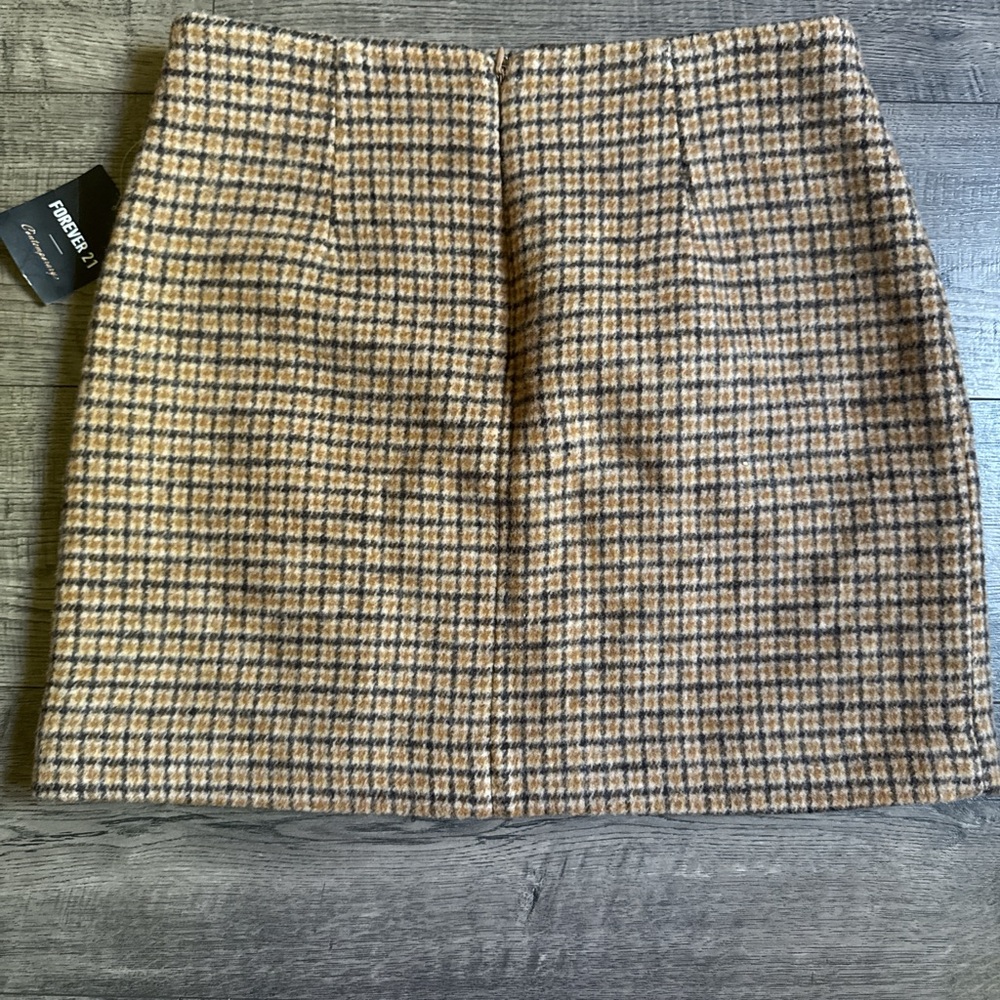 Forever 21 Checkered Mini Skirt in Tan and Black - Picture 2 of 4